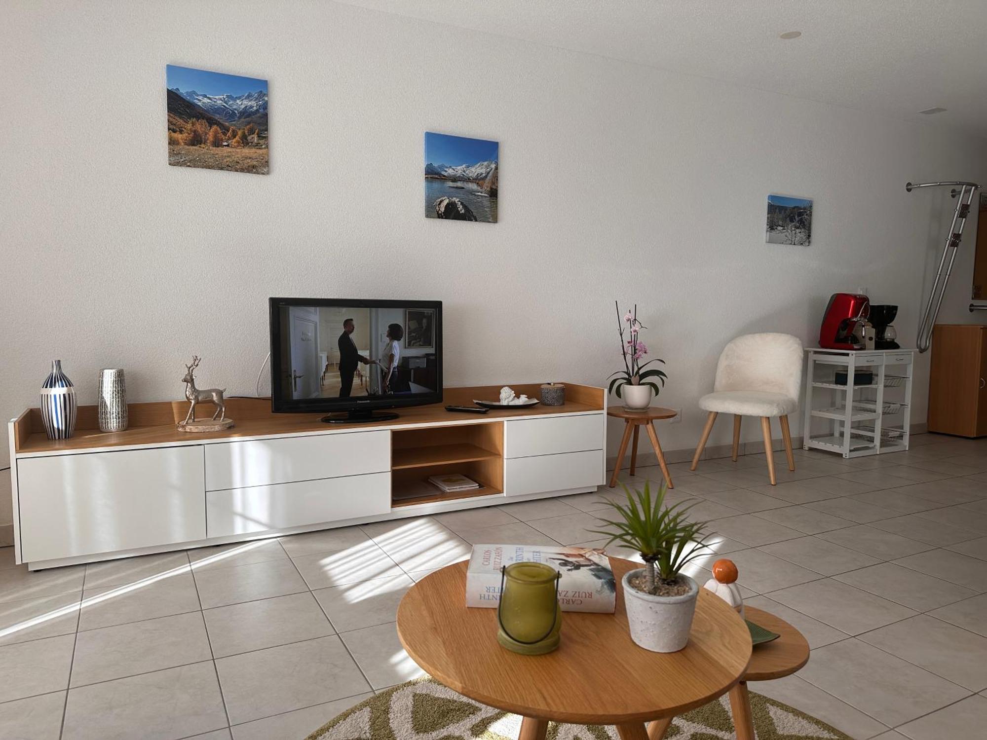 Haus Mondelli Apartment Саас-Алмагел Екстериор снимка